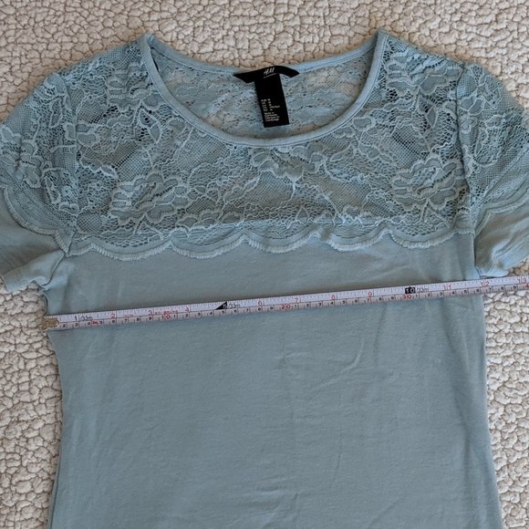 H&M light blue lace top (size M) - Picture 2 of 6
